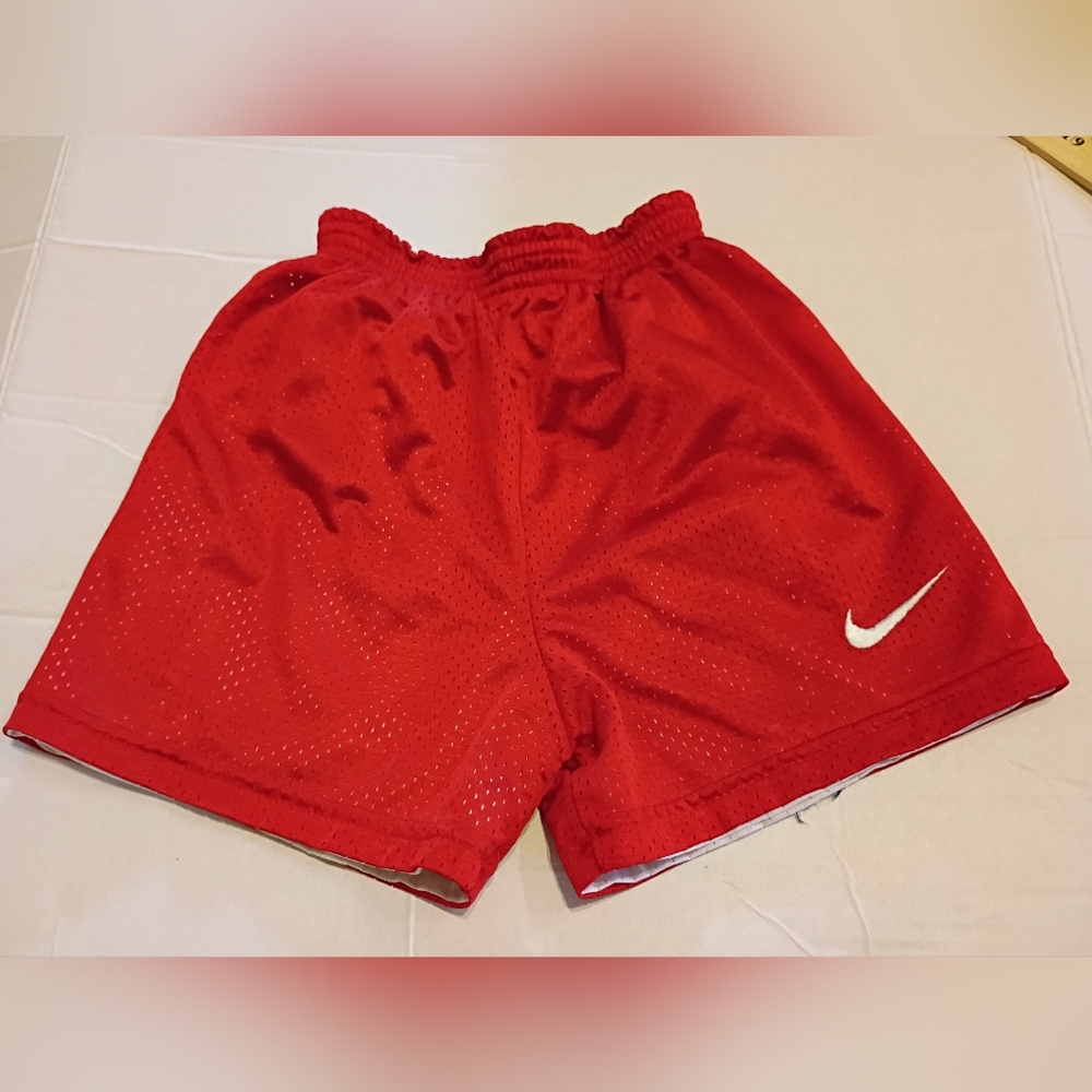 VTG Nike Kids Reversible Red Athletic Shorts No Size Tag‎